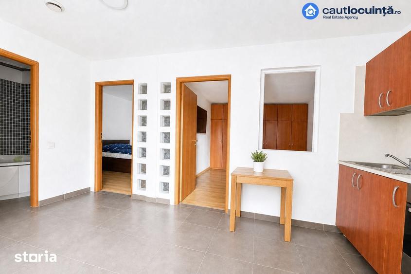 Casă cu 6 camere cu Teren 264 Mp în Dămăroaia