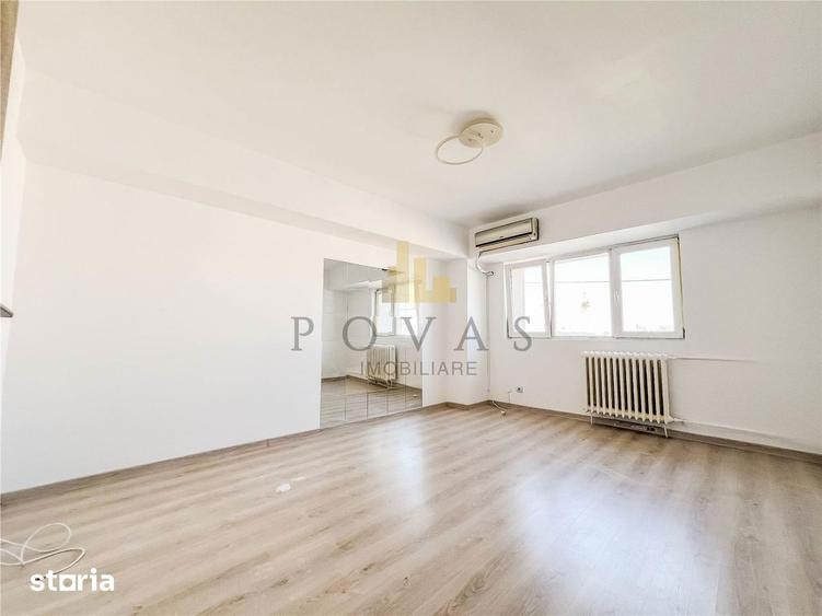 Apartament cu 3 camere decomandat în Obor
