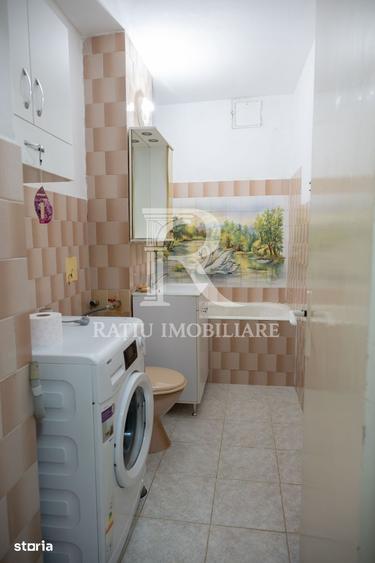 Apartament cu 3 camere decomandat în Decebal