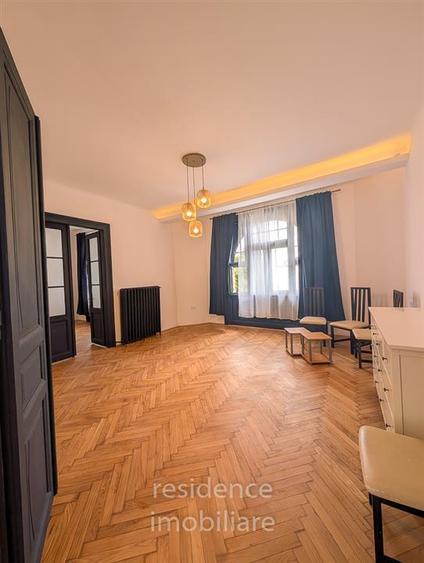 Apartament 2 camere, cladire istorica, Piata Muzeului, Central - 1