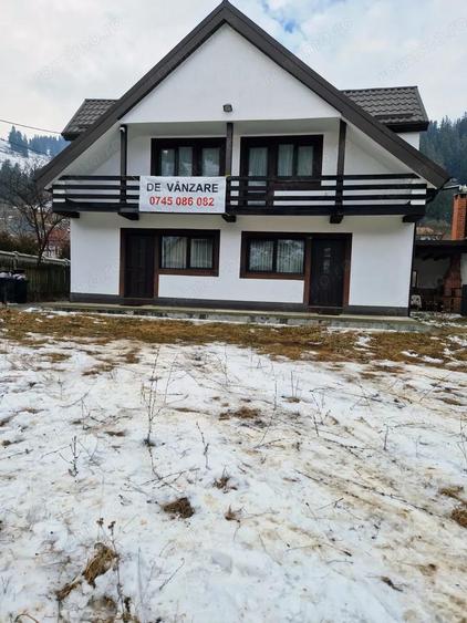 Duplex cu 5 camere cu Teren 520 Mp în Ceahlău