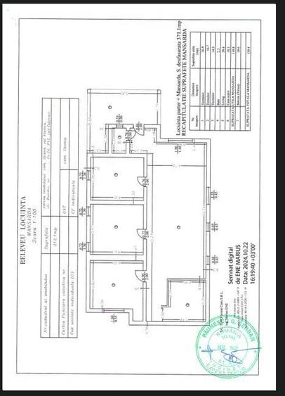 Casă cu 4 camere în Florica