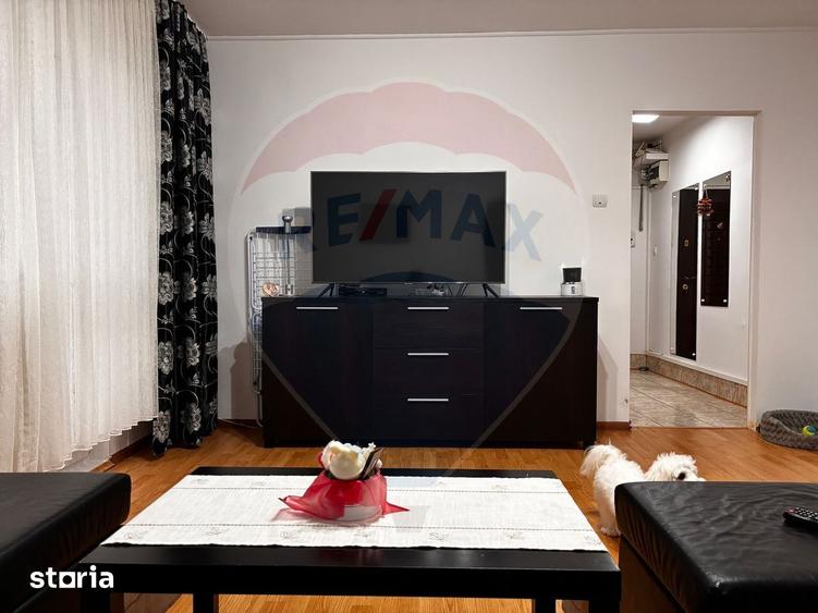 Apartament cu 2 camere, mobilat în Central