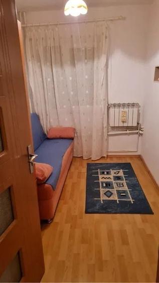 Apartament cu 2 camere semidecomandat, mobilat în Torontalului