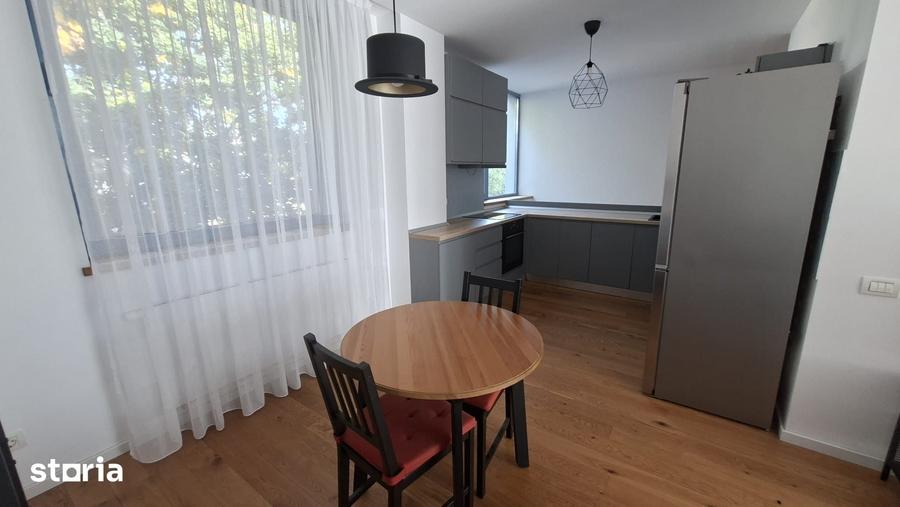 Apartament cu 2 camere decomandat în Ștefan cel Mare