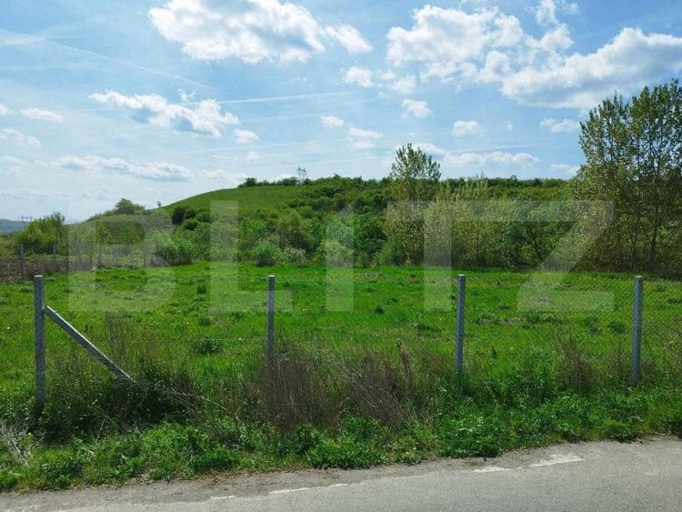 Teren Construcții intravilan de 3100 mp, în Nord