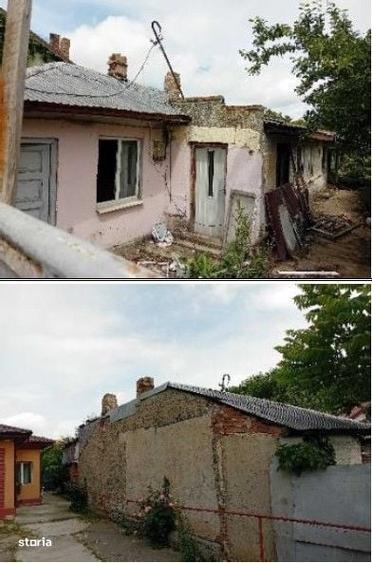 Casă cu 2 camere în Sintești