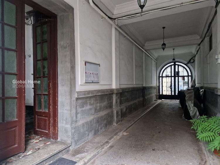 Apartament cu 7 camere semidecomandat în Ultracentral