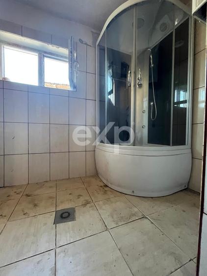 Casă individuală cu 3 camere cu Canalizare în Găești
