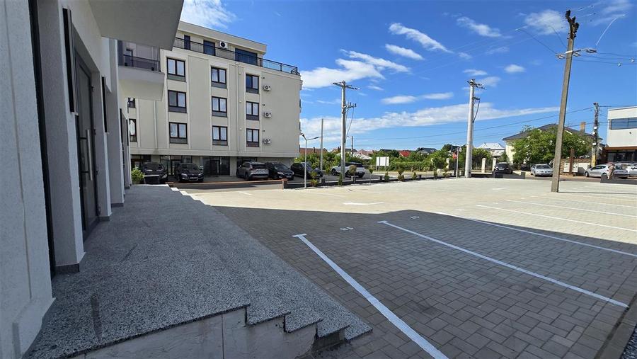 Birou, de 929 mp, în Ipotești