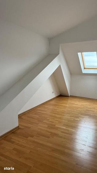 Apartament cu 4 camere decomandat în Obcini