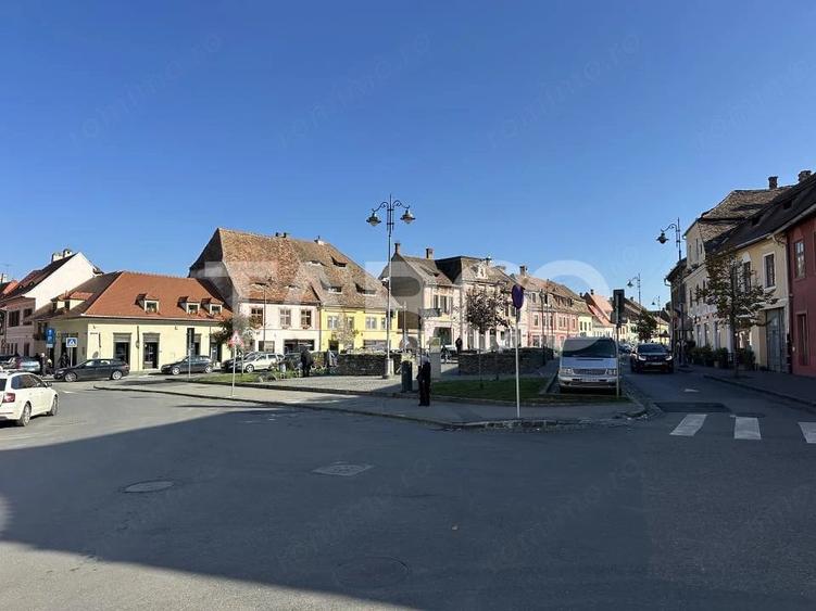 Spațiu comercial, de 89 mp, în Central