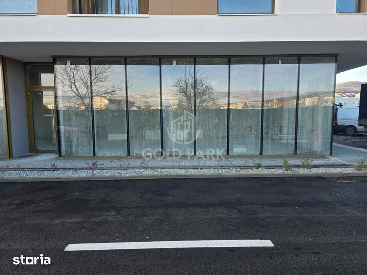 Spațiu comercial, de 75 mp, în Florești