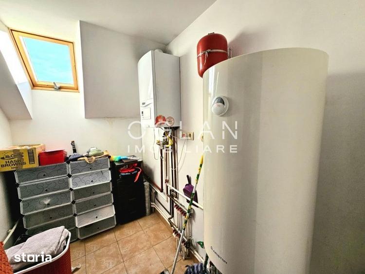 Casă cu 8 camere cu Teren 924 Mp în Valea Aurie
