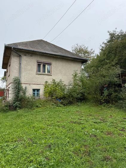 Casă cu 4 camere cu Teren 2300 Mp în Dângău Mare