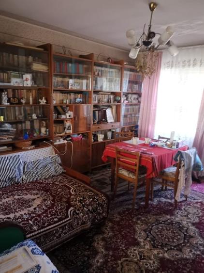 Apartament 73mp cu 3 camere decomandat, 1 Mai vizavi de Spitalul Nr 1 , Insula. - 2
