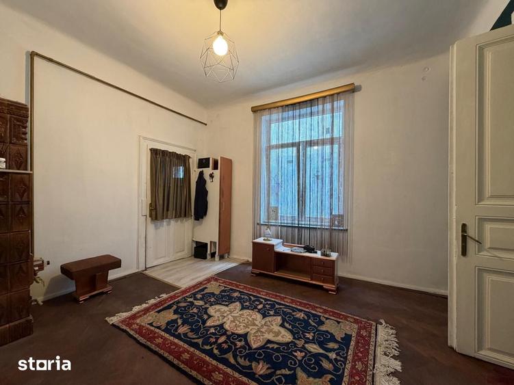 Casă cu 3 camere cu Teren 180 Mp în Vatra Luminoasă