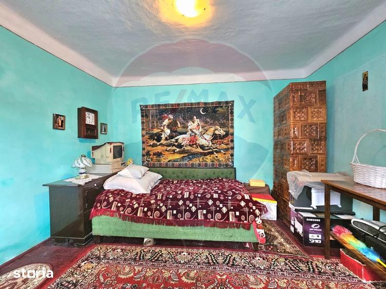 Casă cu 3 camere cu Teren 269 Mp în Central