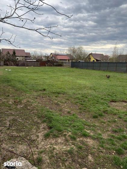 Teren de 850 mp, în Miroslava