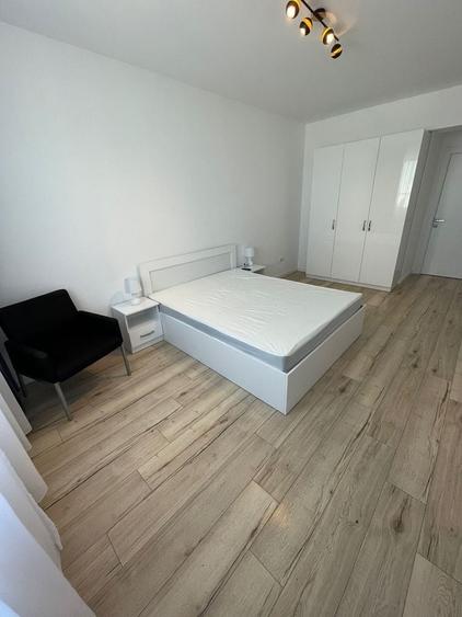 Garsonieră decomandată în Central