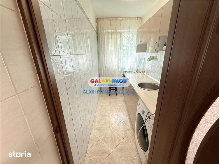 Apartament cu 2 camere nedecomandat, mobilat în Malu Roșu