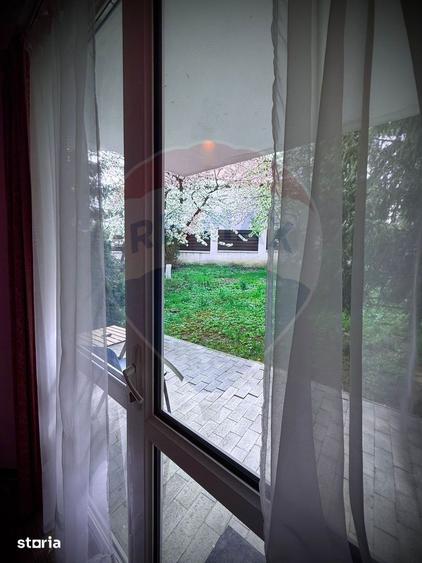 Casă cu 4 camere cu Teren 700 Mp în Bucium