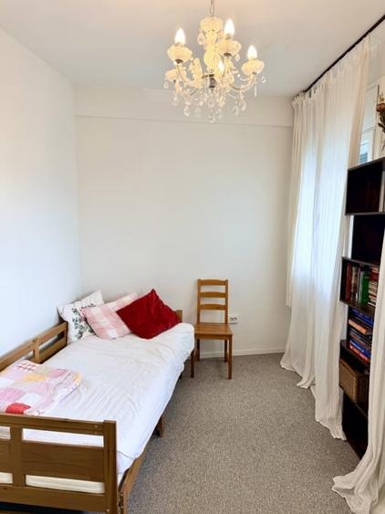 Apartament cu 3 camere decomandat, mobilat în Cișmigiu