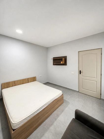 Casă cu 3 camere cu Teren 280 Mp în Central