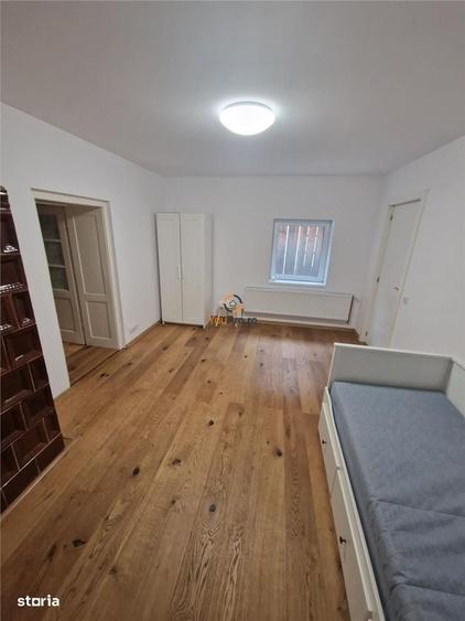 Casă cu 3 camere în Moșnița Nouă