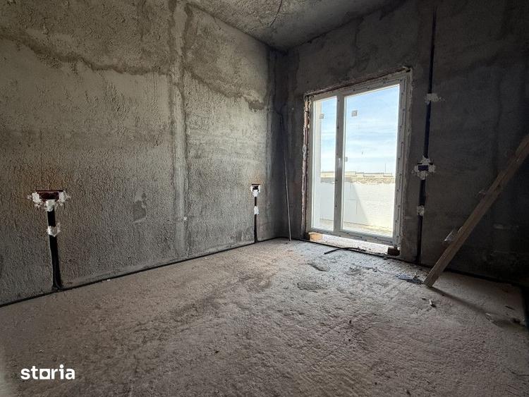 Apartament cu 3 camere decomandat în Moșnița Nouă