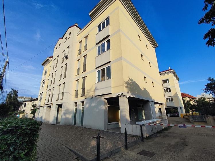 Apartament cu 2 camere decomandat în Elisabetin