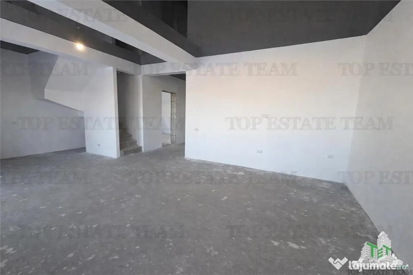 Casă cu 4 camere cu Teren 492 Mp în Cumpăna