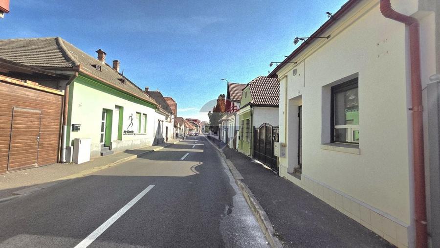 Spațiu comercial, de 23 mp, în Brașovul Vechi