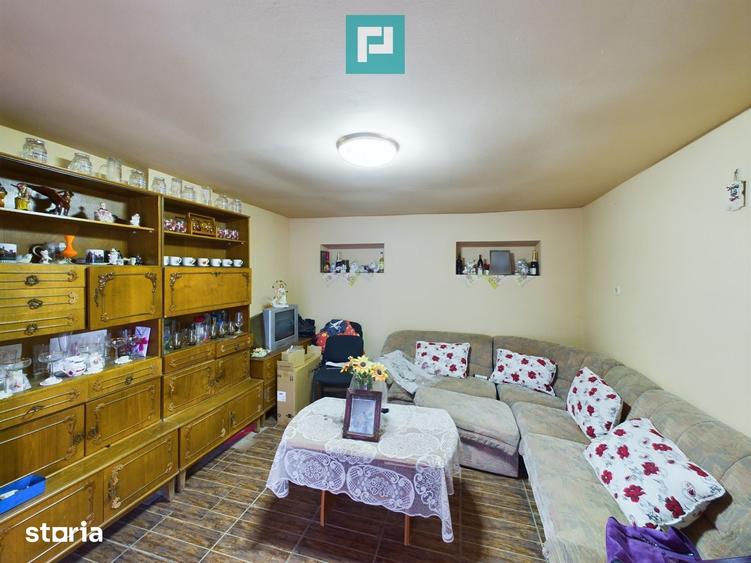 Casă cu 2 camere cu Teren 456 Mp în Ghioroc