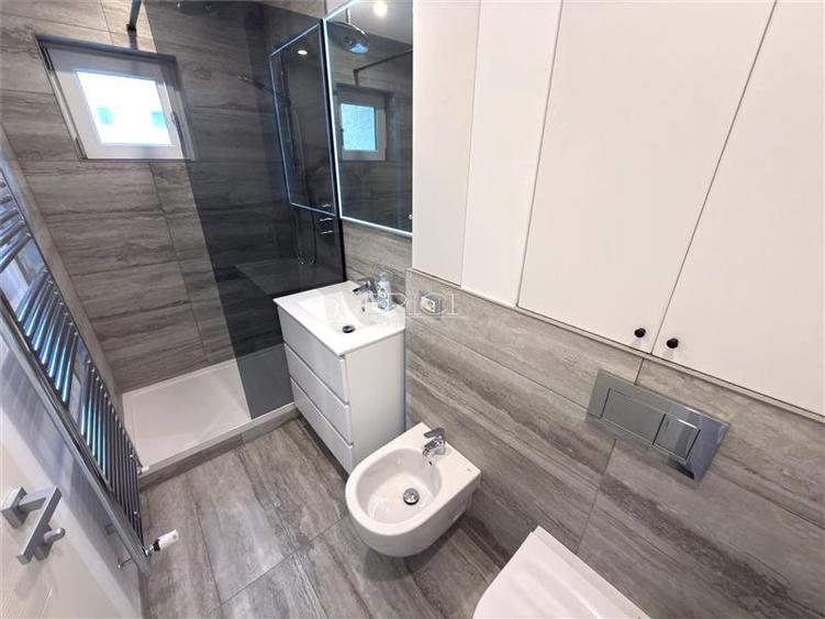 Apartament cu 2 camere decomandat, mobilat în Calea București
