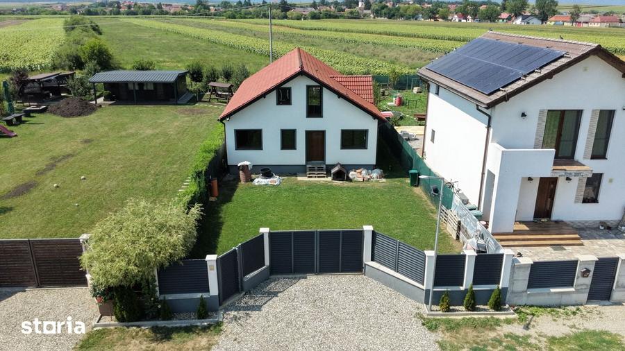 CASA PE PARTER DE VANZARE IN HALCHIU TEREN 680 MP - 6
