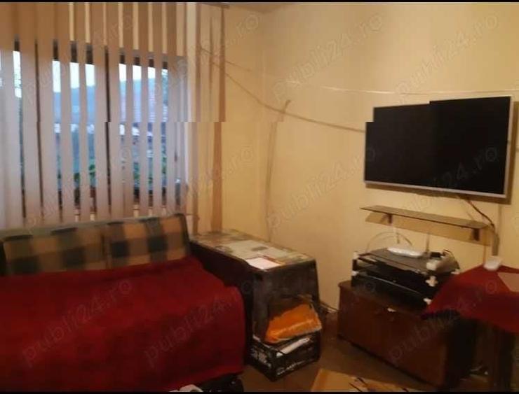 Casă cu 3 camere în Central