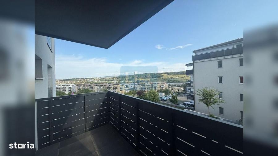 Apartament cu 3 camere semidecomandat în Baciu