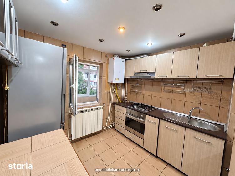 Apartament dec.-2 camere- 2 balcoane - Zona Savenilor T.Vladimirescu - 6