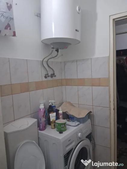 Garsonieră semidecomandată în Central