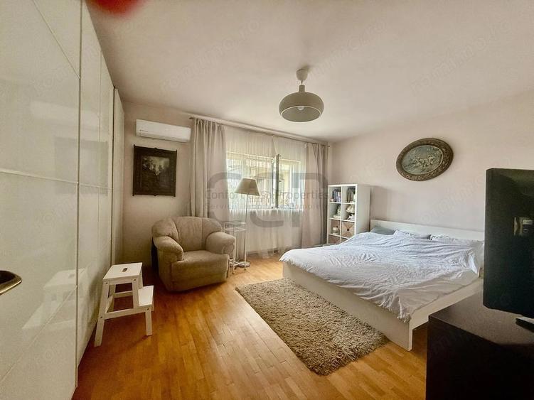 Apartament cu 3 camere în Nerva Traian