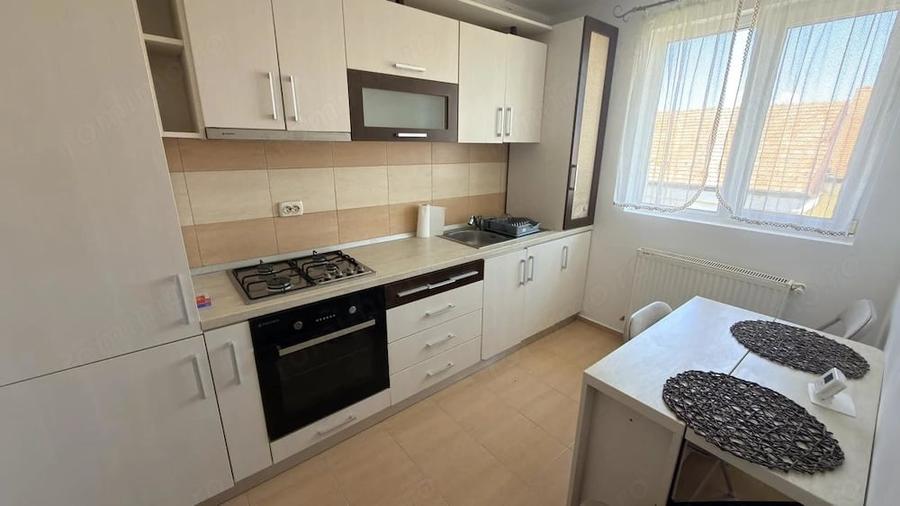 Apartament 2 camere et. 5/5 zona Dioda - 11