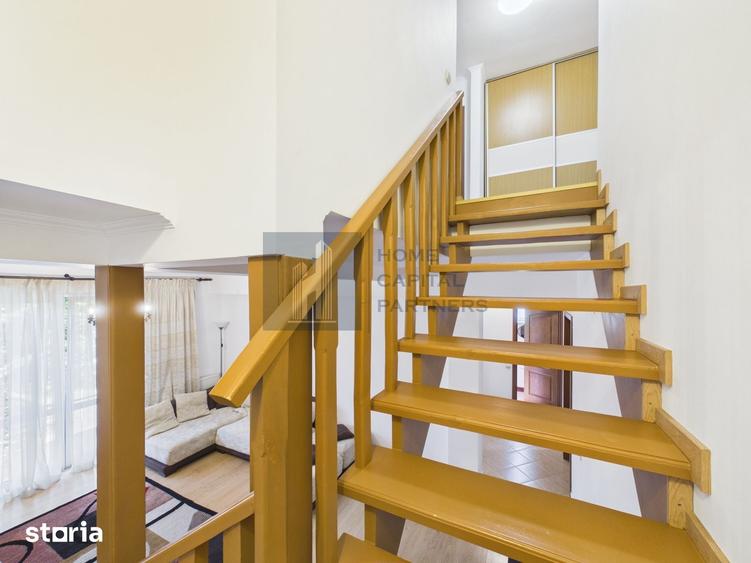 Casă cu 5 camere cu Teren 549 Mp în Corbeanca