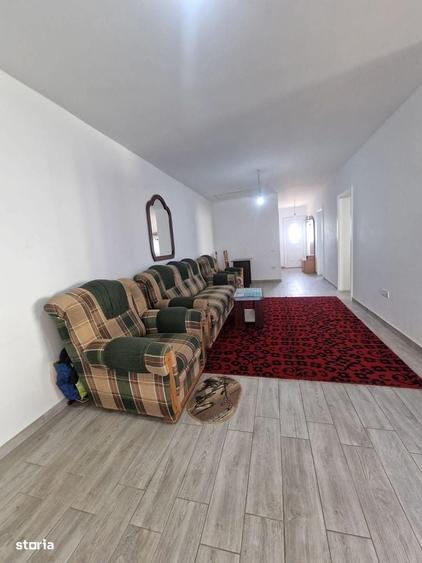 Casă cu 3 camere cu Teren 280 Mp în Bucovăț