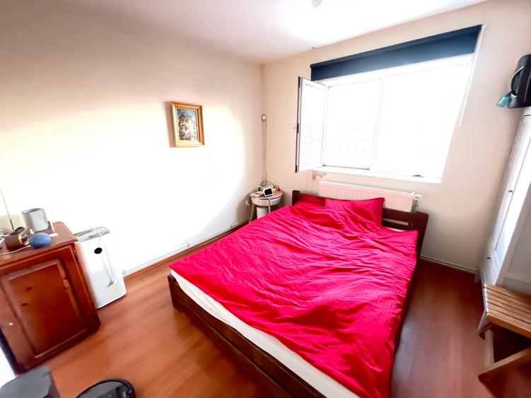 Vanzare 2 camere decomandat zona Tătărași - bloc 2005 - 1