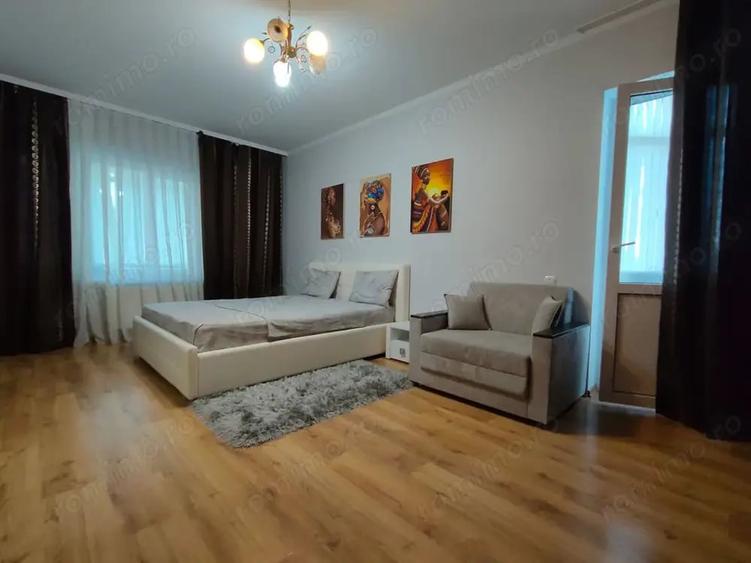 Garsonieră decomandată în Colentina