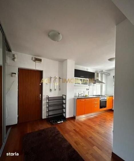 Apartament cu 2 camere în Mihai Bravu