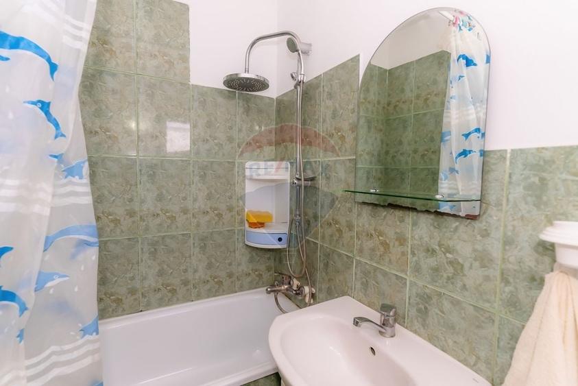 Apartament cu 2 camere semidecomandat, mobilat în Oarja