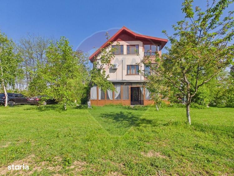 Casă cu 4 camere în Ciofliceni