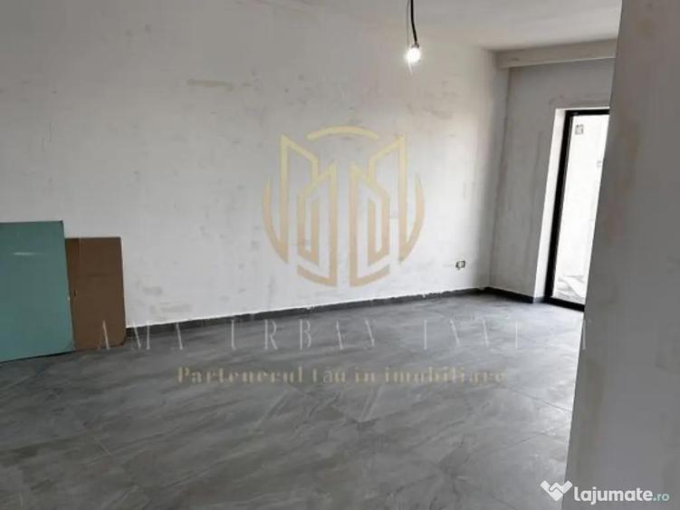 Casă cu 5 camere cu Teren 280 Mp în Central
